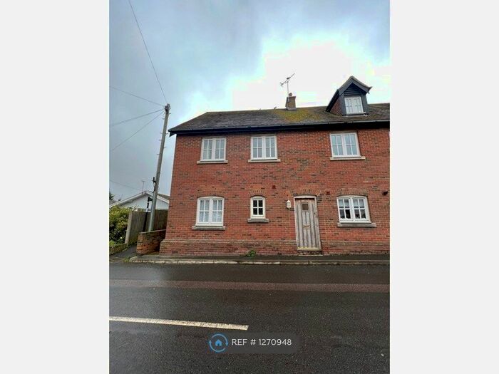 1 Bedroom Maisonette To Rent In New Street, Canterbury, CT3