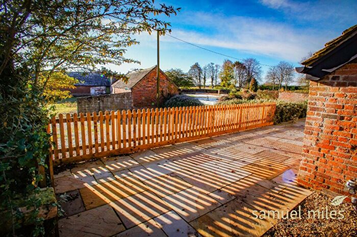 2 Bedroom Barn To Rent In The Dovecote, Winterbourne Bassett, SN4