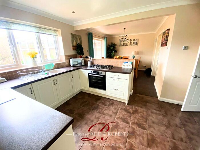 4 Bedroom Detached House For Sale In Min Awel, Flint, CH6