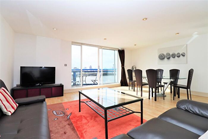 2 Bedroom Flat To Rent In Nova Building, Canary Wharf, E14