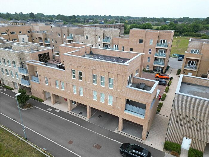 3 Bedroom Flat For Sale In Darwin Green, Cambridge, CB3