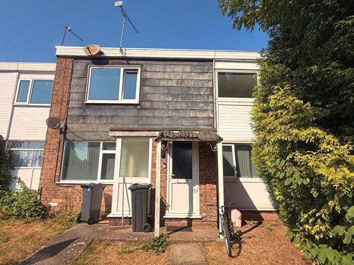 2 Bedroom Town House To Rent In Green Walk, Western Park, LE3