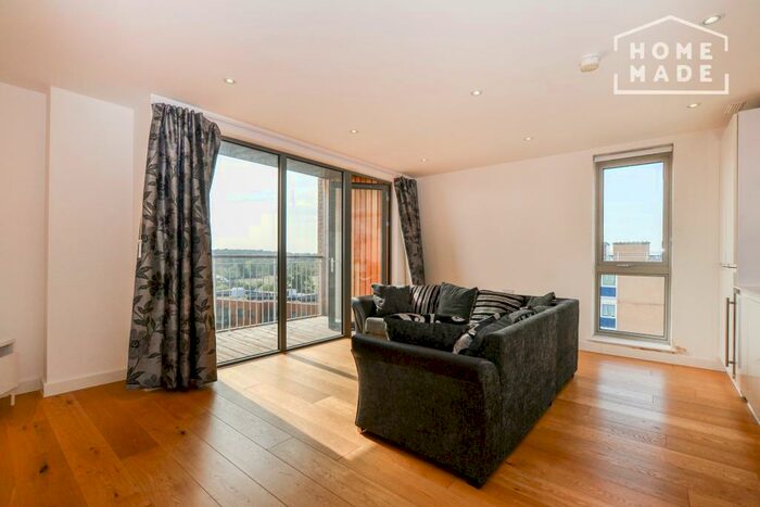 1 Bedroom Flat To Rent In Bromley Road, Bellingham, SE6