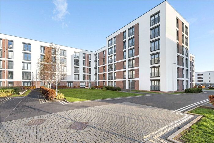 2 Bedroom Flat For Sale In Flat, Arneil Place, Crewe, Edinburgh, EH5