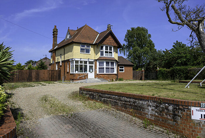 5 Bedroom Detached House For Sale In High Road, Trimley St. Mary, Felixstowe, IP11