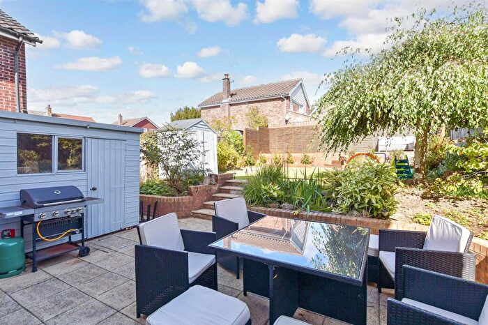 3 Bedroom Detached House For Sale In The Almonds, Bearsted, Maidstone, Kent, ME14