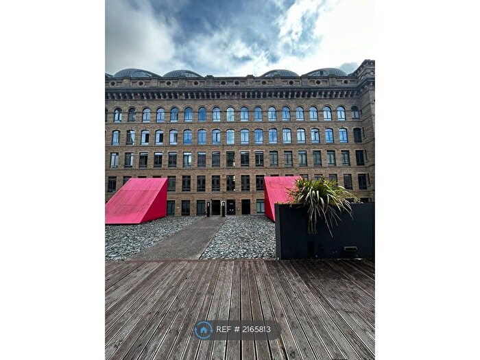 1 Bedroom Flat To Rent In The Velvet Mill, Bradford, BD9