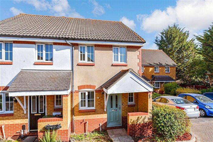 2 Bedroom End Of Terrace House For Sale In Elizabeth Close, Cheam, London, Surrey, SM1