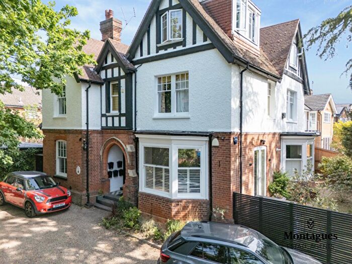 1 Bedroom Flat For Sale In Hartland Road, Epping, CM16