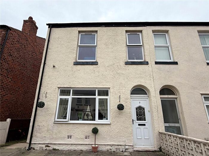3 Bedroom Semi-Detached House For Sale In Hope Street, Southport, Southport, PR9