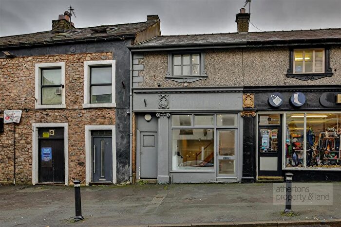 Retail Property For Sale In Wellgate, Clitheroe, Lancashire, BB7