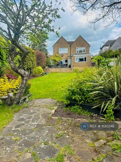 4 Bedroom Detached House To Rent In Woodland Way, Waltham Cross, EN7