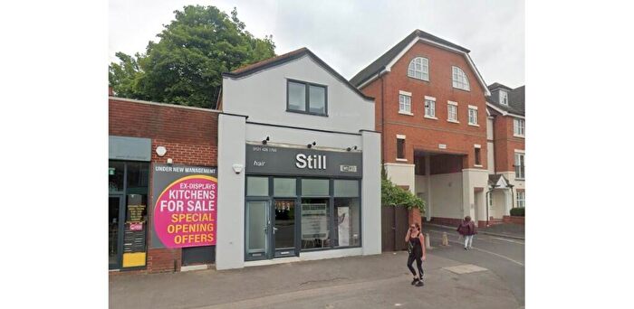 2 Bedroom Apartment To Rent In Lordswood Road, Birmingham, B17