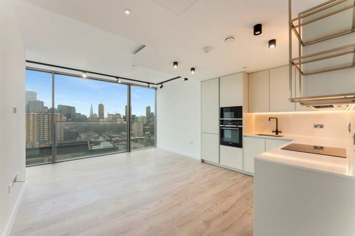 2 Bedroom Apartment To Rent In Valencia Tower, City Road, EC1V