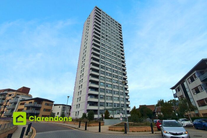 2 Bedroom Flat To Rent In Rainhill Way, London, E3