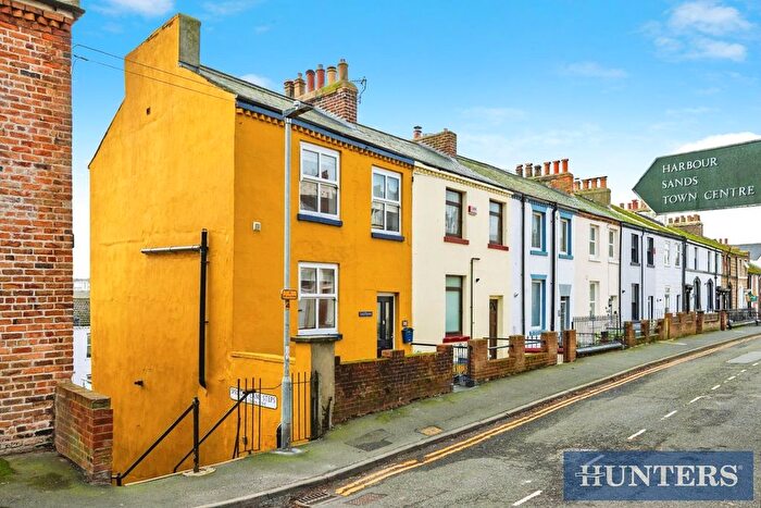 4 Bedroom End Of Terrace House For Sale In St. Marys Walk, Scarborough, YO11