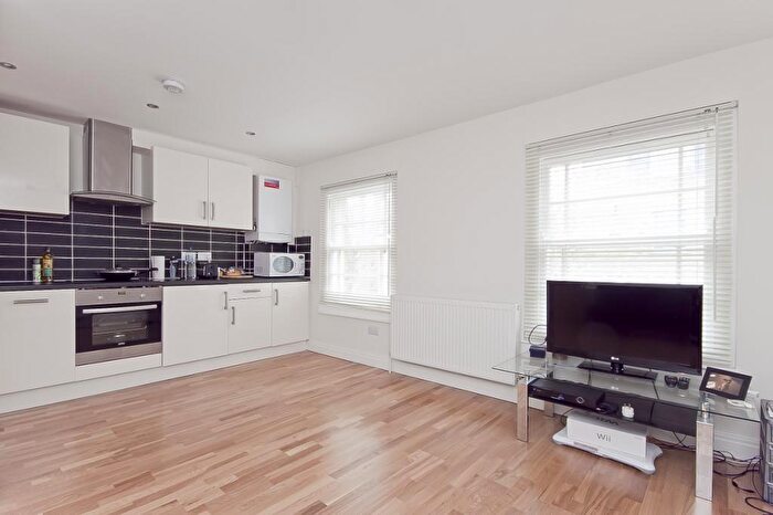 1 Bedroom Apartment To Rent In Penton Street, Islington, N1