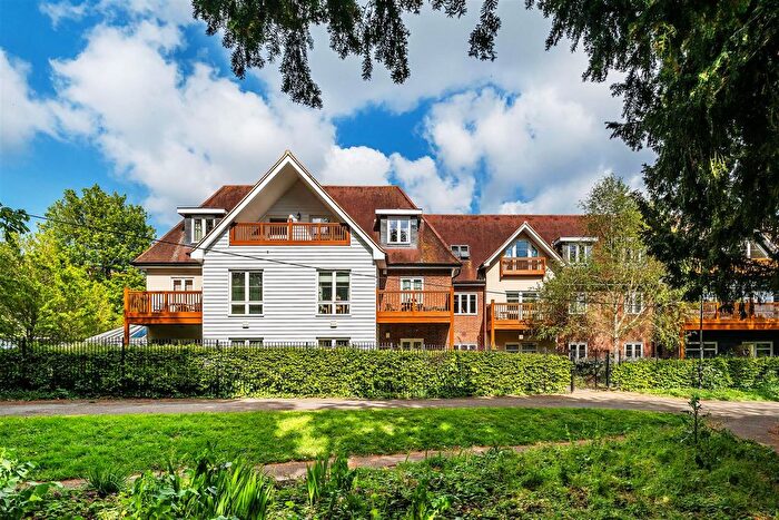 2 Bedroom Flat For Sale In Bethell Court, Mickleham Gardens, Cheam Village, SM3