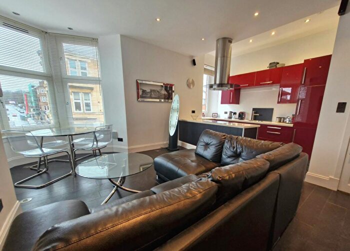 1 Bedroom Flat To Rent In Firhill Street, Firhill, G20