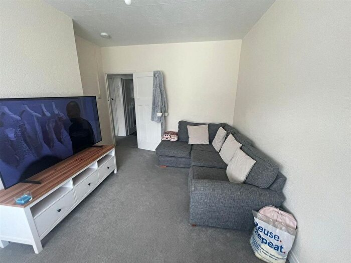 2 Bedroom Property To Rent In Lodge Court, High Street, Hornchurch, RM12