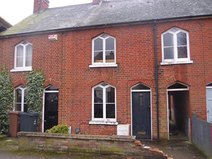 2 Bedroom House To Rent In Alleyns Road, Stevenage, Hertfordshire, SG1