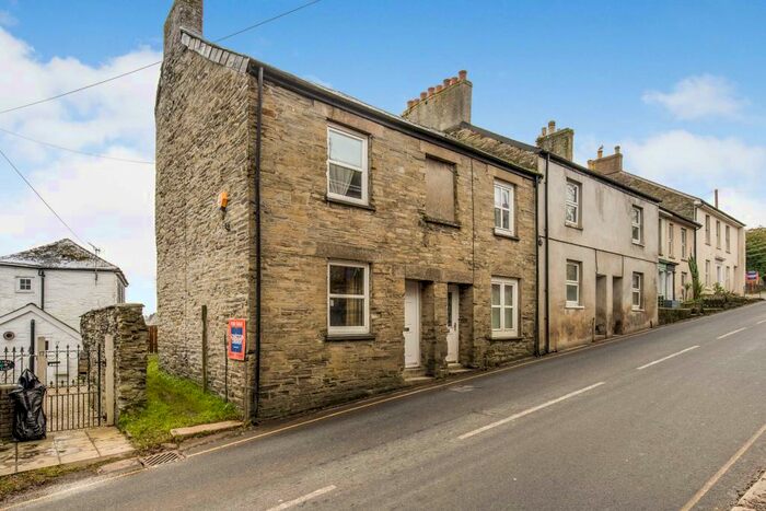 2 Bedroom House To Rent In Pound Street, Liskeard, PL14