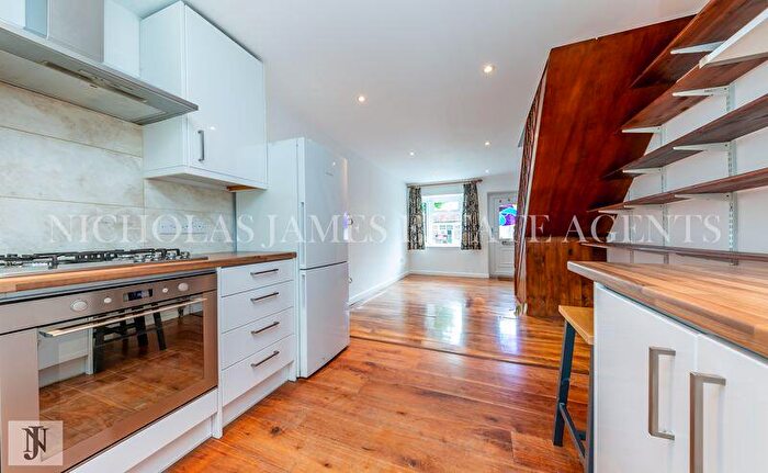 1 Bedroom Flat To Rent In Stanhope Avenue, Finchley Central, N3