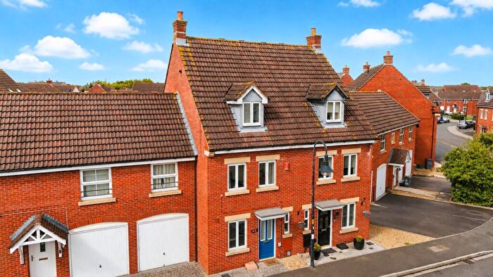 3 Bedroom Town House For Sale In Longridge Way, Edge Of Weston Village, BS24