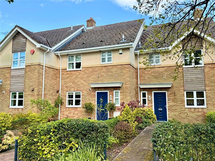 3 Bedroom Detached House For Sale In Station Road, New Milton, Hampshire, BH25