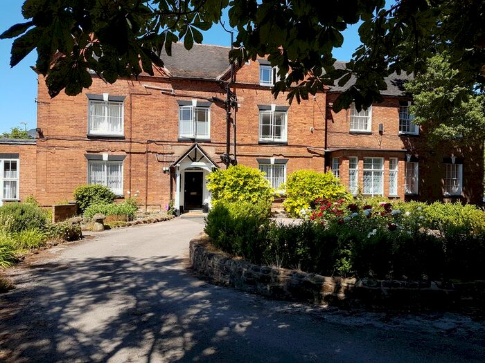 1 Bedroom Flat To Rent In Leamington Road, Coventry, CV3