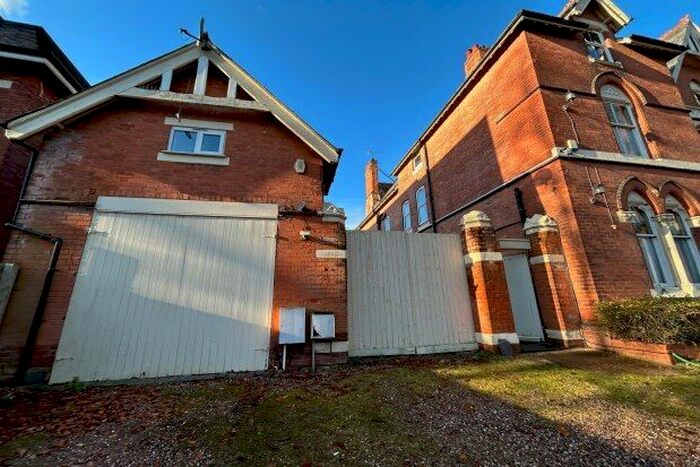 2 Bedroom Property To Rent In Westfield Road, Birmingham, B15