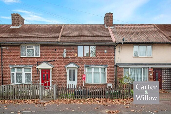 3 Bedroom Terraced House For Sale In Parsloes Avenue, Dagenham, RM9