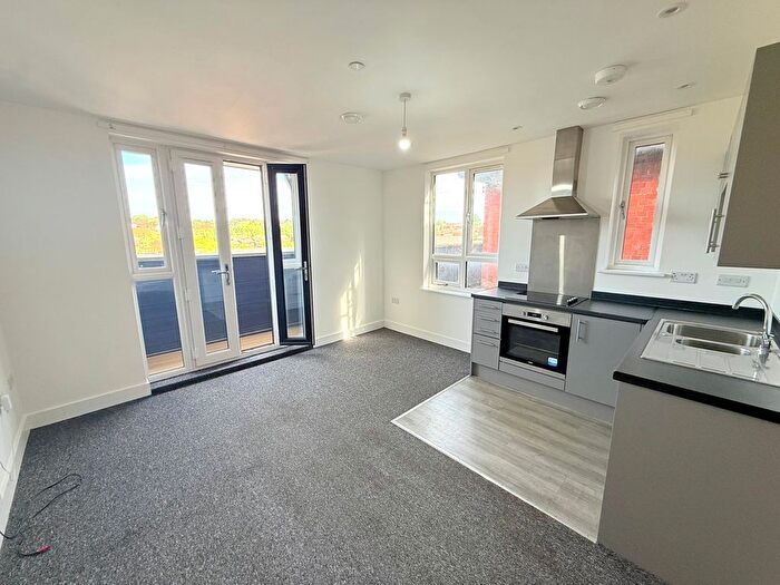 Studio To Rent In Newton Road, Yeovil, BA20