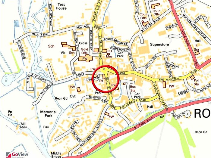 1 Bedroom Apartment For Sale In Bell Street, Romsey, Hampshire, SO51