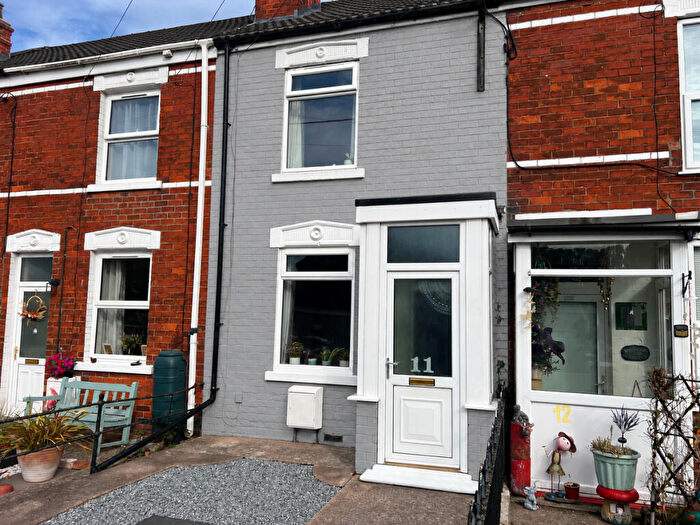 2 Bedroom Terraced House For Sale In Summercroft Avenue, Peploe Lane, Barrow-upon-humber, DN19