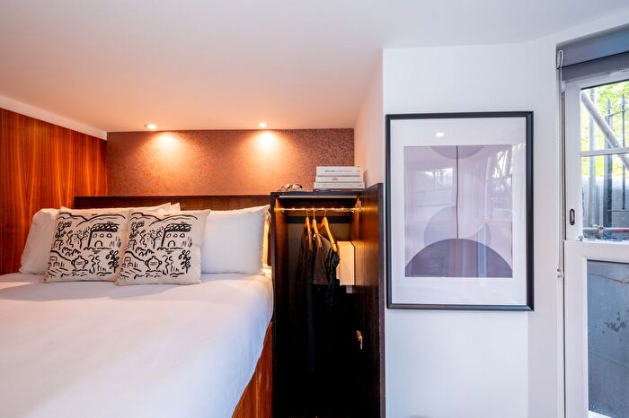 Studio To Rent In Dennington Park Road, London, NW6