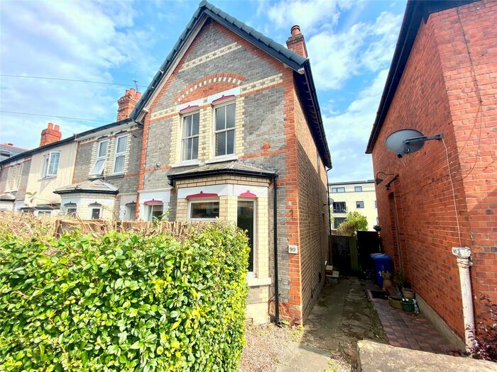 2 Bedroom End Of Terrace House To Rent In Clare Road, Maidenhead, Berkshire, SL6