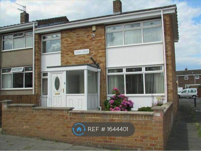 3 Bedroom End Of Terrace House To Rent In Tenby Walk, Hartlepool, TS26