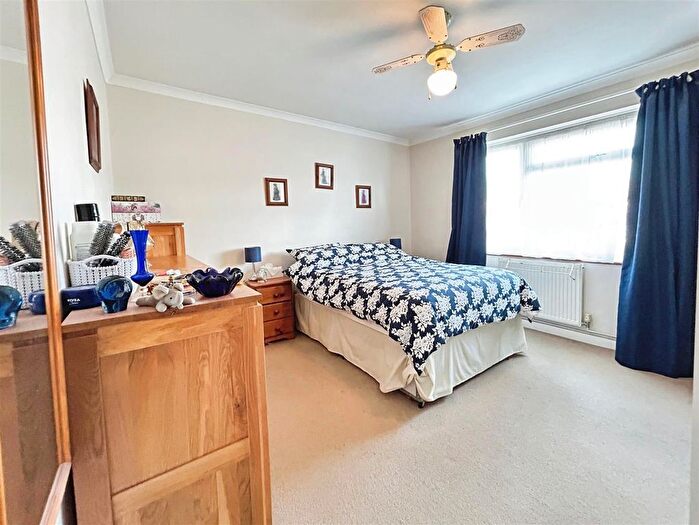 2 Bedroom Detached Bungalow For Sale In Blean View Road, Herne Bay, CT6