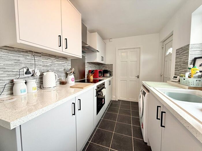1 Bedroom Cottage For Sale In Harlow Street, Sunderland, SR4