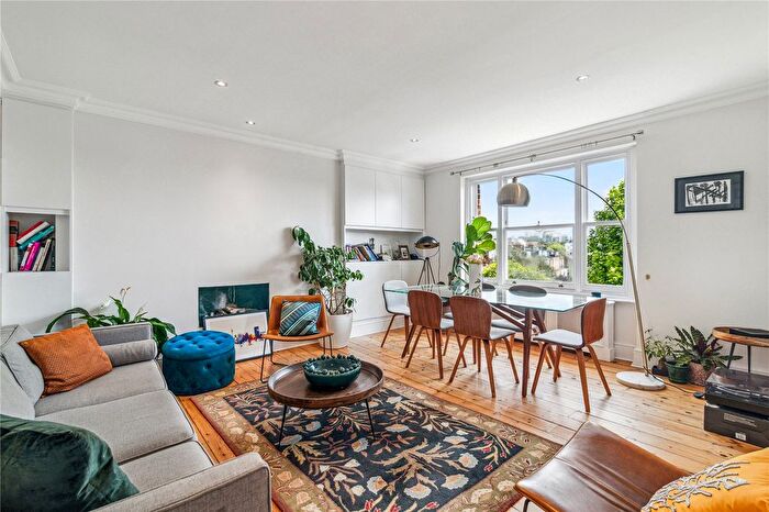 2 Bedroom Flat For Sale In Sutherland Avenue, London, W9