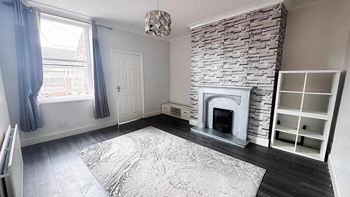 2 Bedroom Apartment For Sale In Cumberland Street, Wallsend, NE28