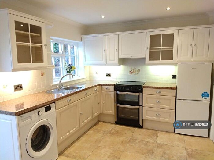 2 Bedroom Terraced House To Rent In River Street, Wilmslow, SK9