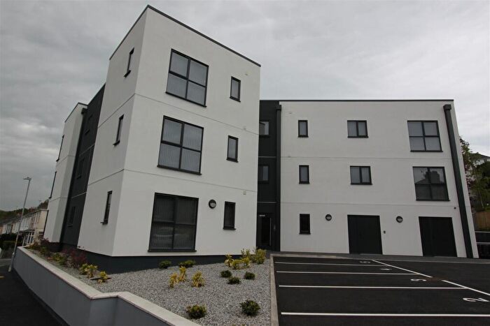2 Bedroom Apartment To Rent In Lower Compton Road, Plymouth, Devon, PL3