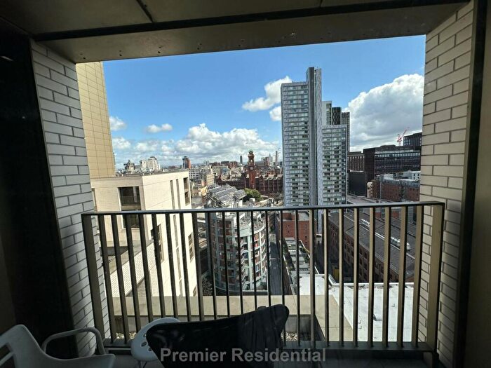 2 Bedroom Apartment To Rent In Cambridge Street, Manchester, M1