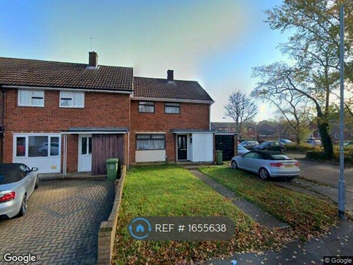 2 Bedroom End Of Terrace House To Rent In Clayburn Circle, Basildon, SS14
