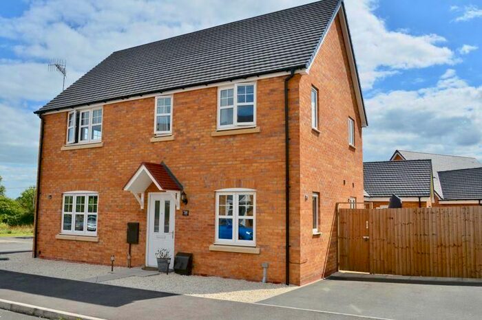 1 Bedroom Maisonette To Rent In Avon Way, Bidford-On-Avon, Alcester B50