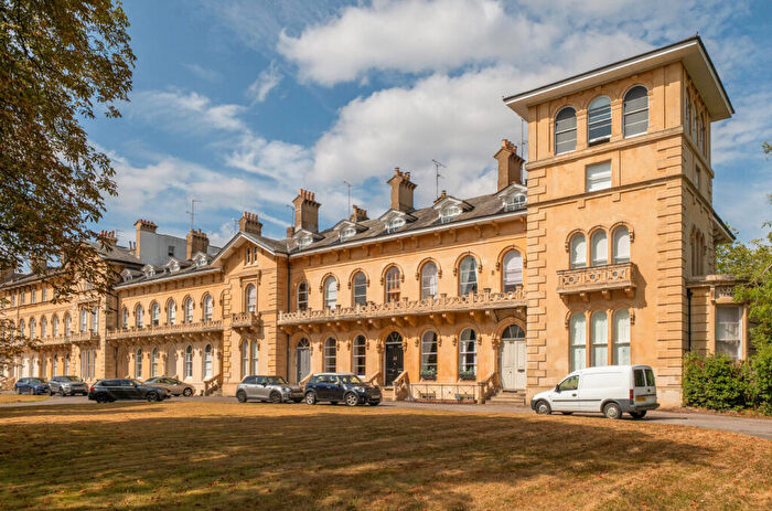 1 Bedroom Apartment For Sale In Lypiatt Terrace, Cheltenham, Gloucestershire, GL50