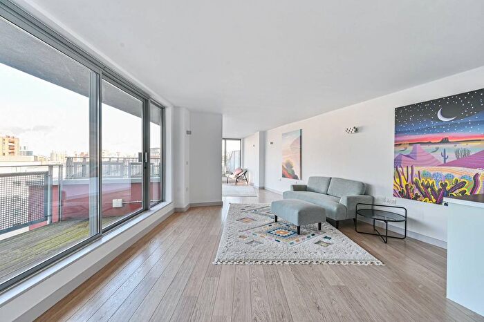 1 Bedroom Flat To Rent In Deals Gateway, Deptford, London, SE13