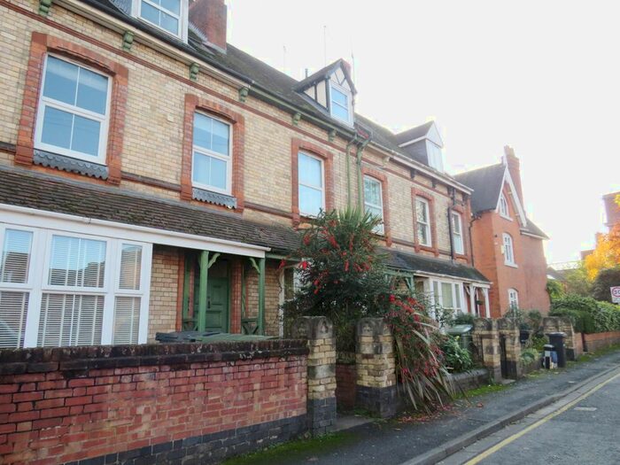 1 Bedroom Flat To Rent In Arboretum Road, Worcester WR1